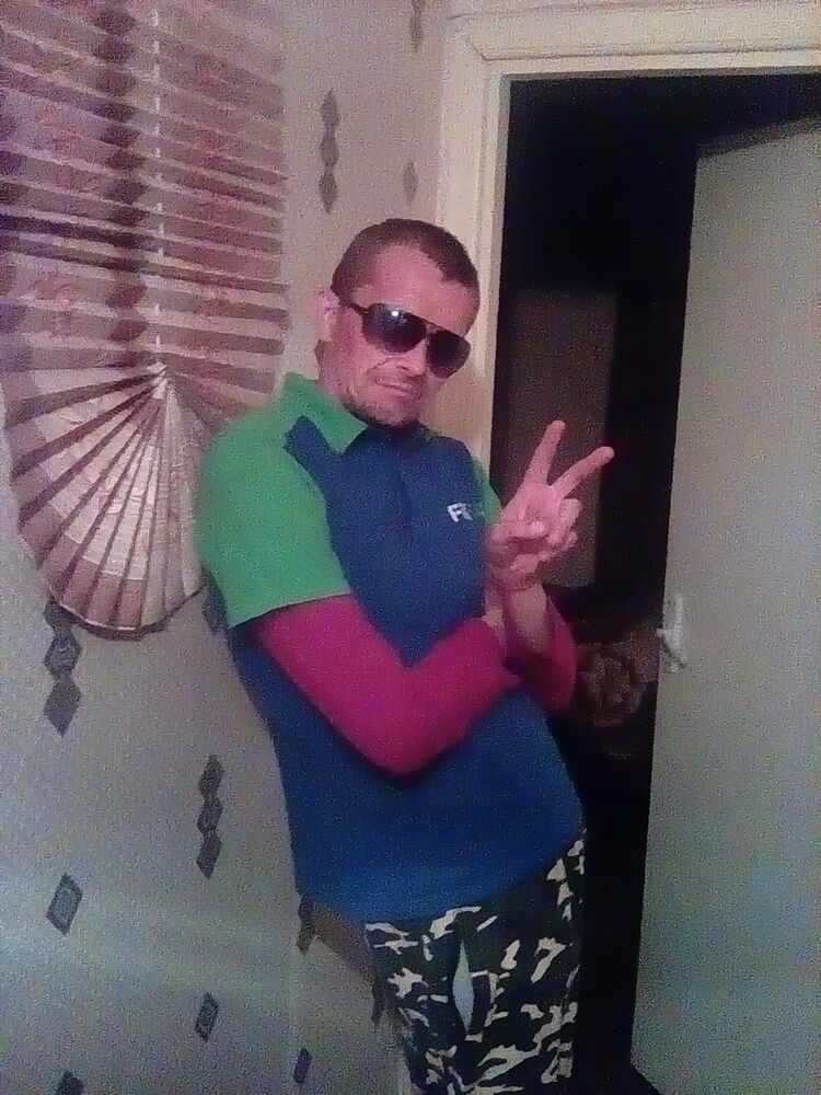  ,   Garik, 44 ,   ,   , c 
