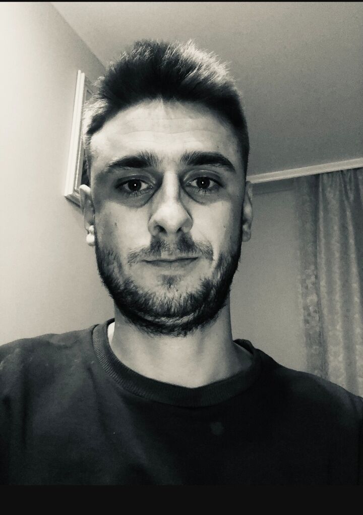  ,   Jonny, 27 ,   ,   , c , 