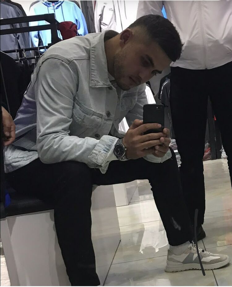  43762353  Khalid, 26 ,    