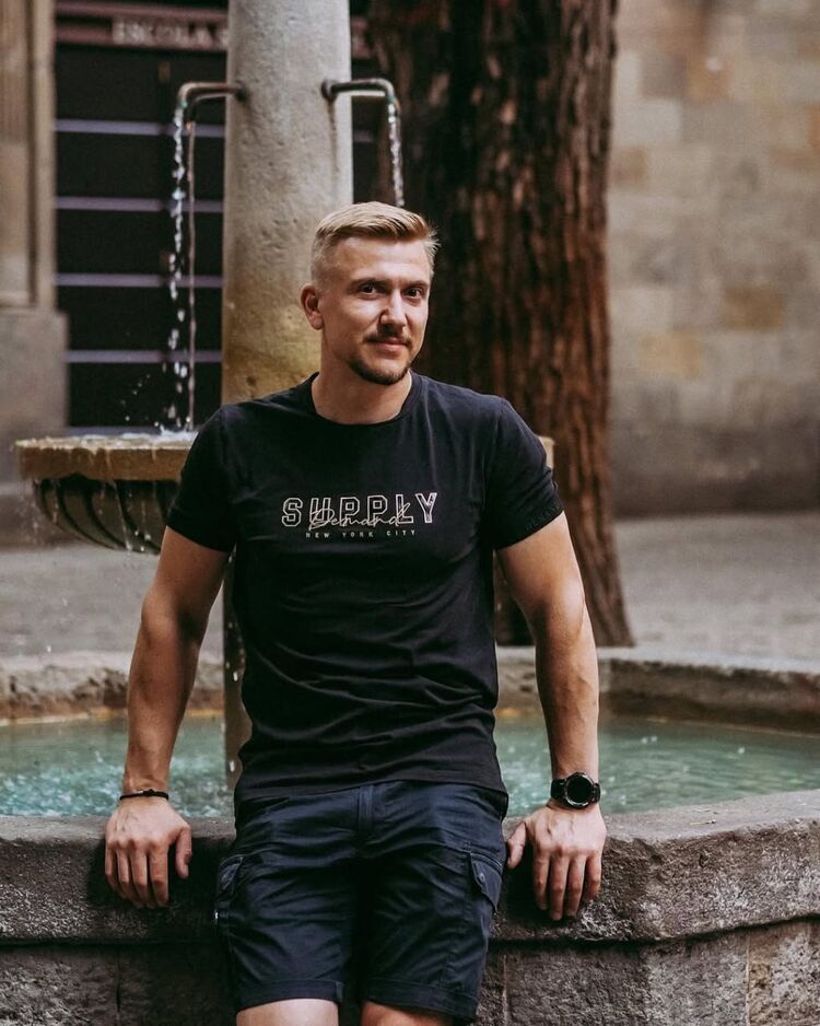 ���� 54575943 ������� ����, 37 ���, ���� ���������� � �����-����������