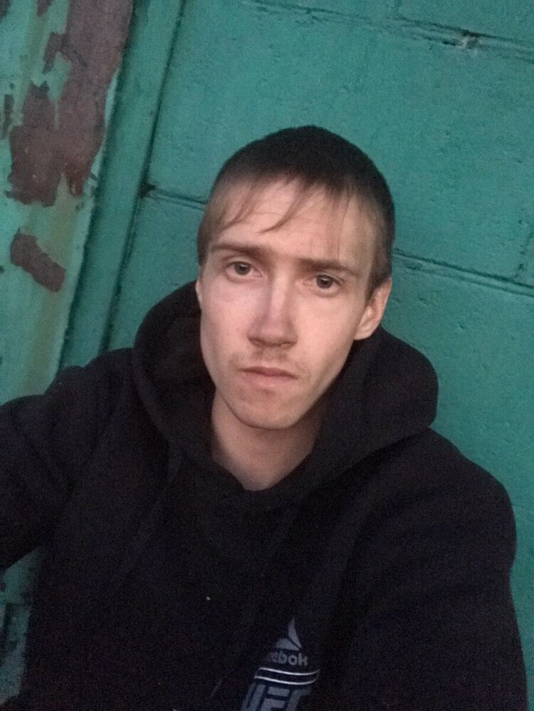  20438313  , 27 ,    