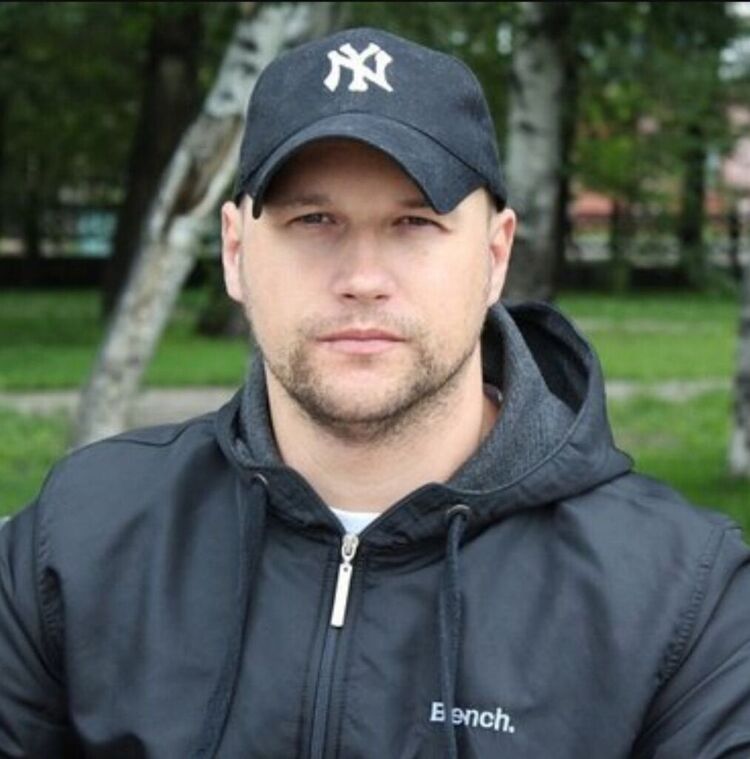  43443853  Deep, 23 ,    --