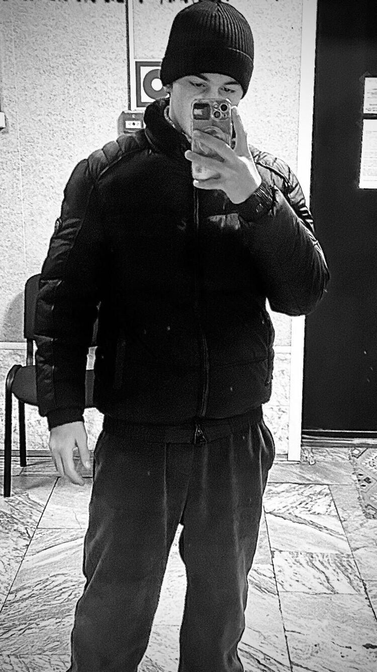 ���� 40062423 ����� Jasur, 24 ����, ���� ���������� � ����������