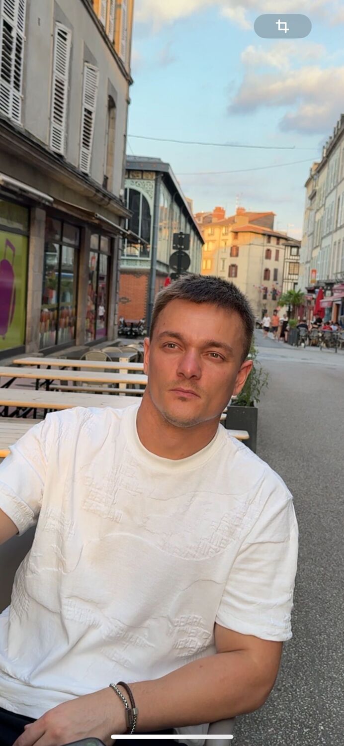 ���� 55874053 ������� Alex, 32 ����, ���� ���������� � La Roche-Sur-Yon