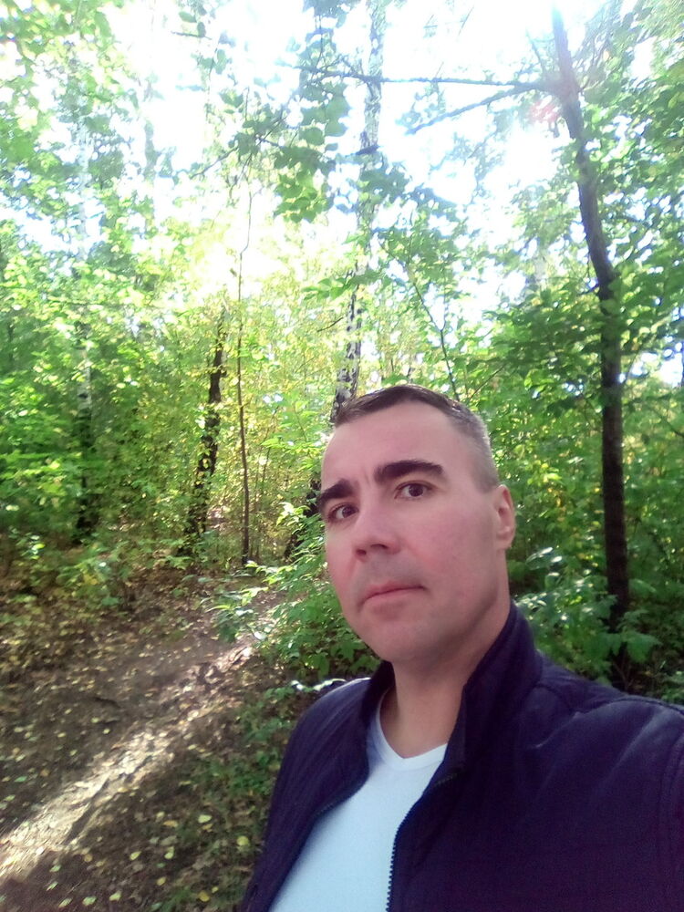  17442653  Roman, 49 ,    