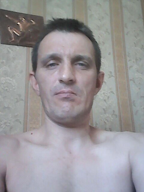 15718903  , 48 ,    