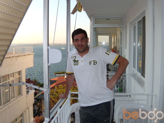  ,   Artur, 48 ,   ,   , c 