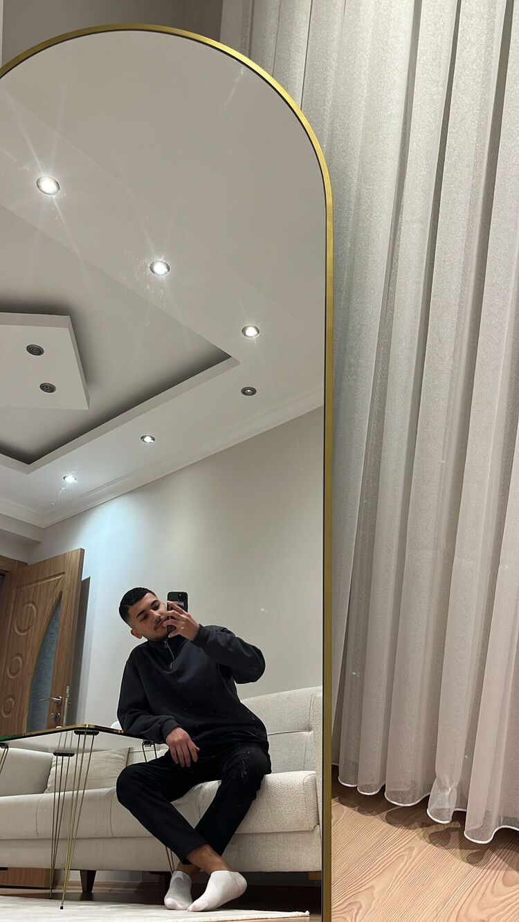  ,   Enes, 23 ,   ,   