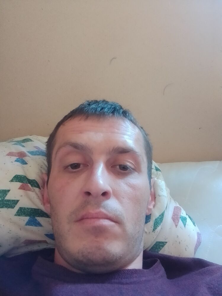  43097273  , 34 ,    