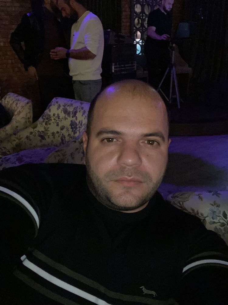  51248163  , 37 ,    