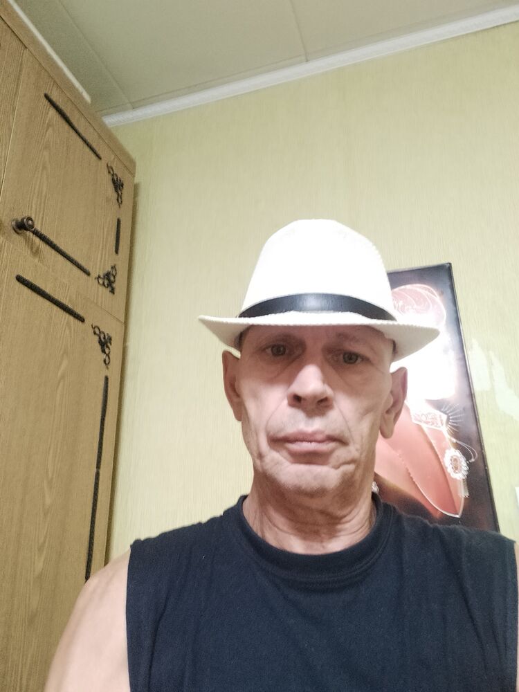 39736983  , 57 ,    