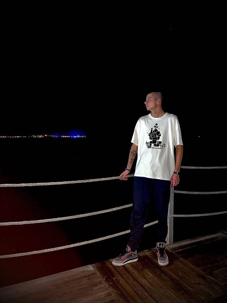  ,   , 23 ,   ,   