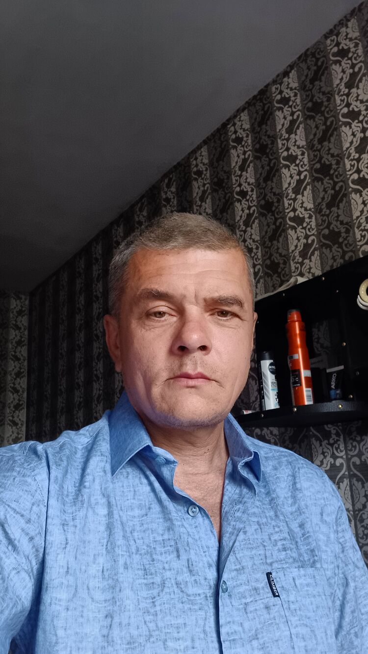  43746563  , 47 ,    