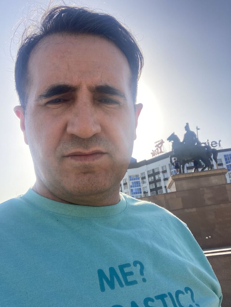  42889203  , 43 ,    