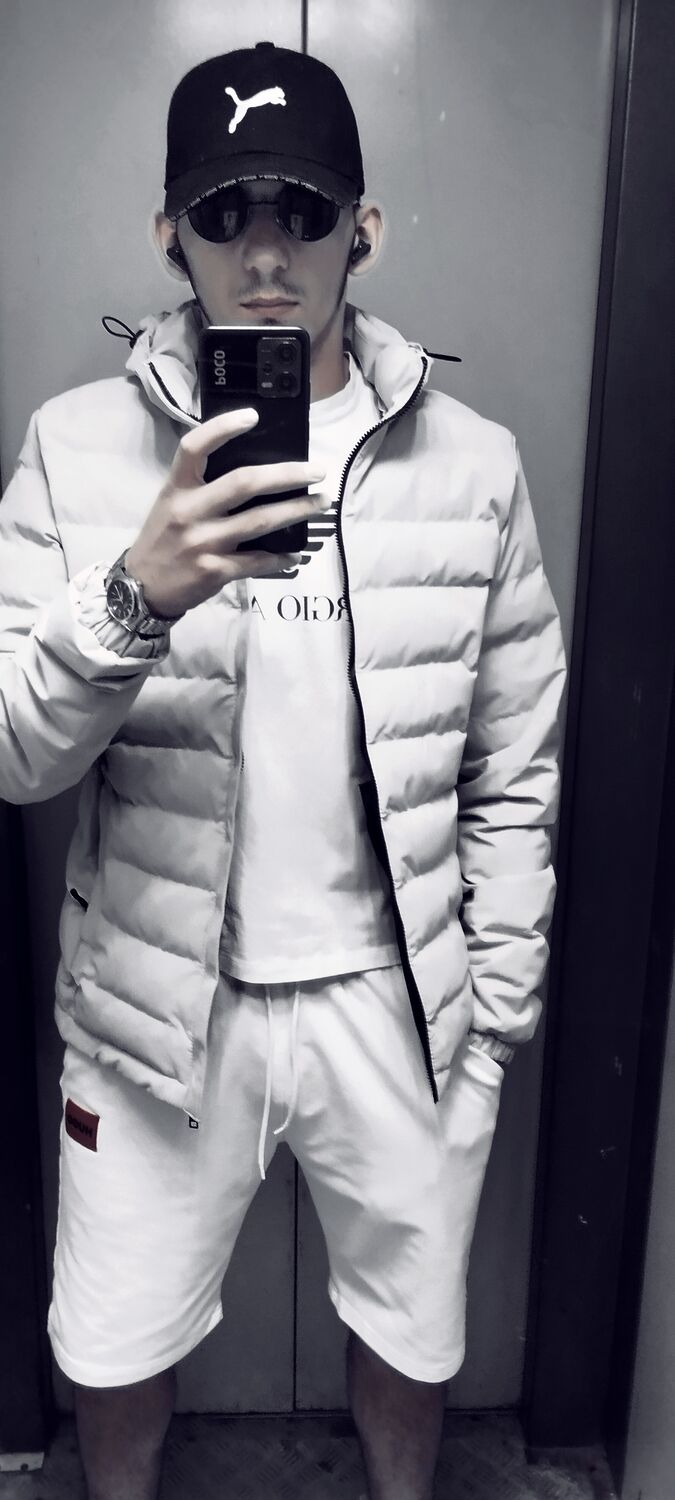  ,   , 19 ,   c 