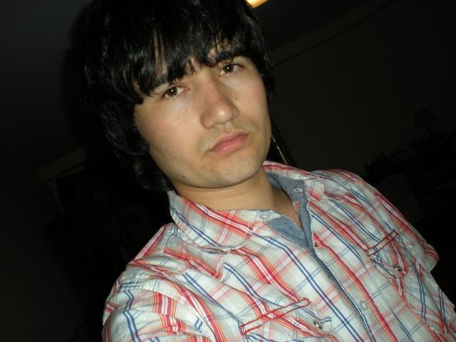  ,   Leo, 37 ,   ,   , c 
