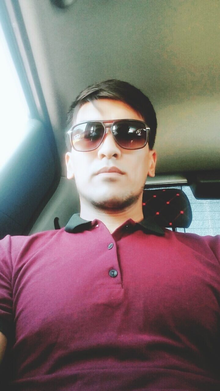  ,   Abdullox, 32 ,   ,   