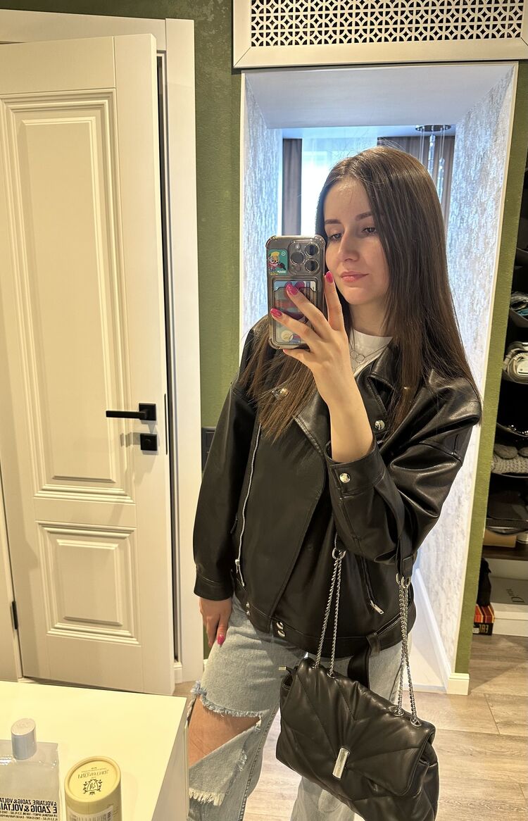  -,   , 24 ,     , c 
