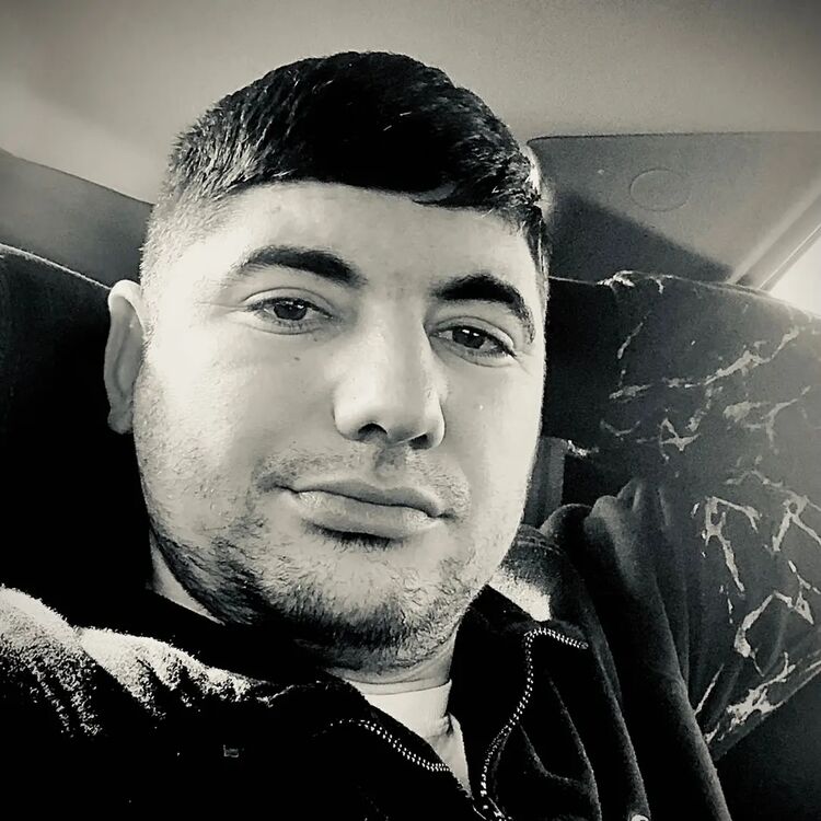  Cashel,   Vasile, 34 ,   ,   