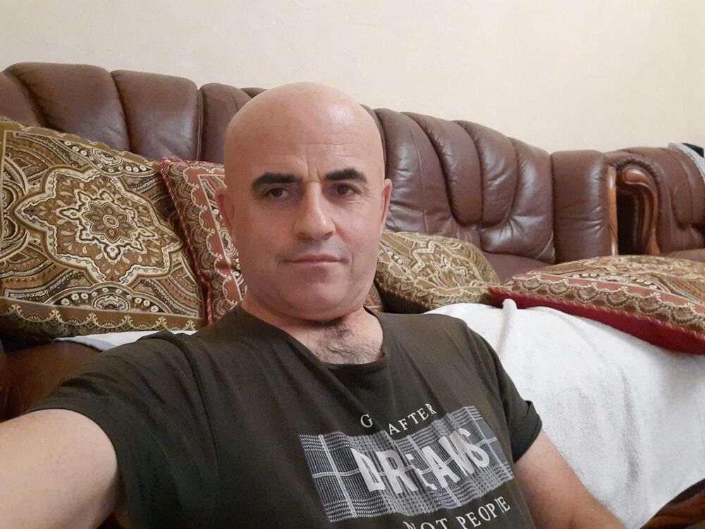  24410513  , 51 ,    