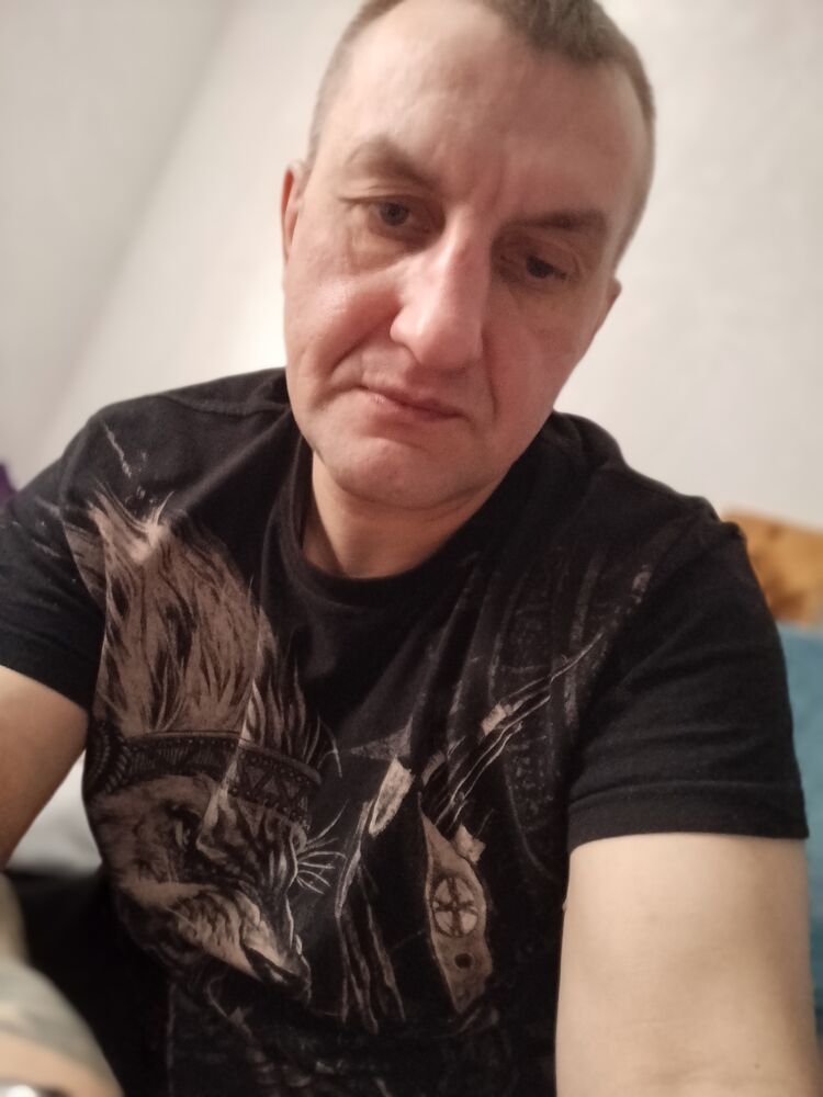  49600583  , 44 ,    