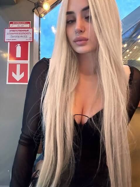  53887893  Kristina, 23 ,    -