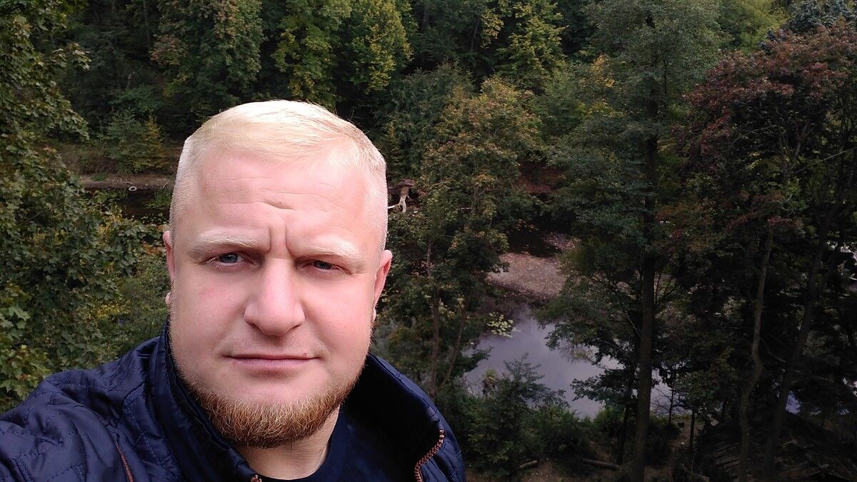  ,   Alex, 40 ,   , 
