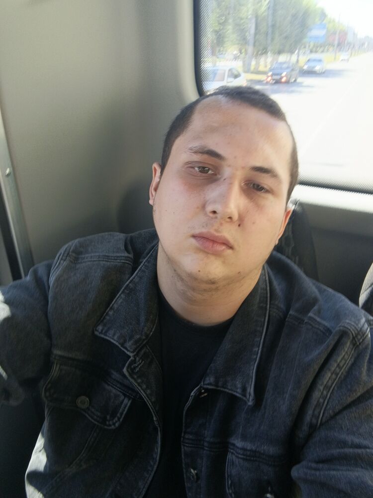  54226093  Ruslan, 21 ,    