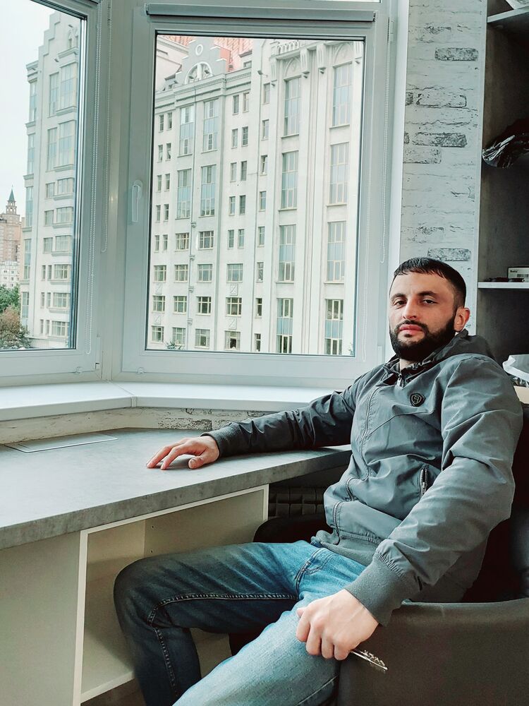 ���� 48218493 ������� Lazo, 37 ���, ���� ���������� � ������