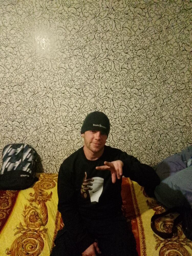  48217533  , 35 ,    