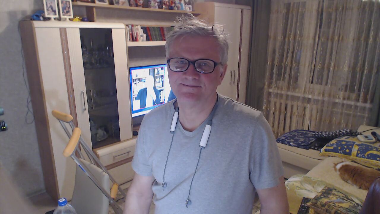  41410963  Evgeniy, 67 ,    