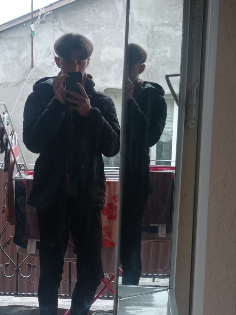 35327363  , 20 ,    