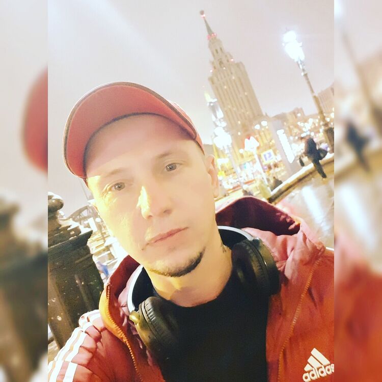  21723053  , 37 ,     