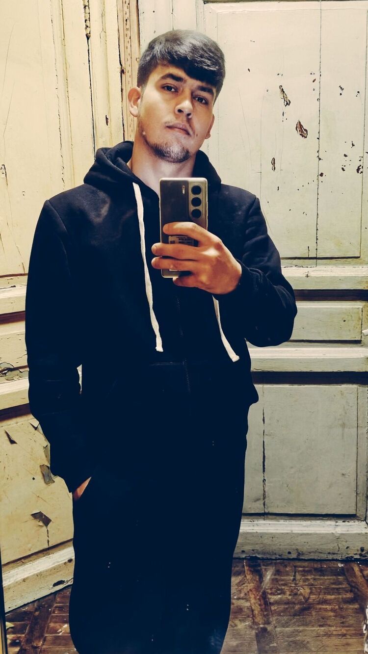  -,   Samandar, 26 ,   ,   