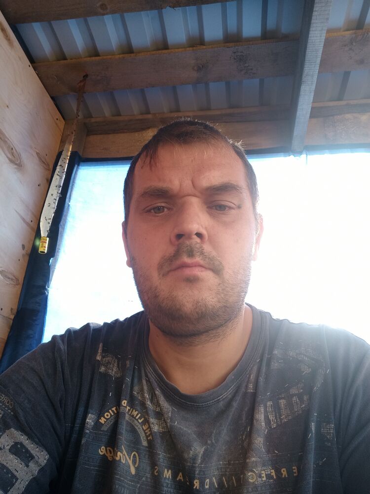  45595383  , 37 ,    