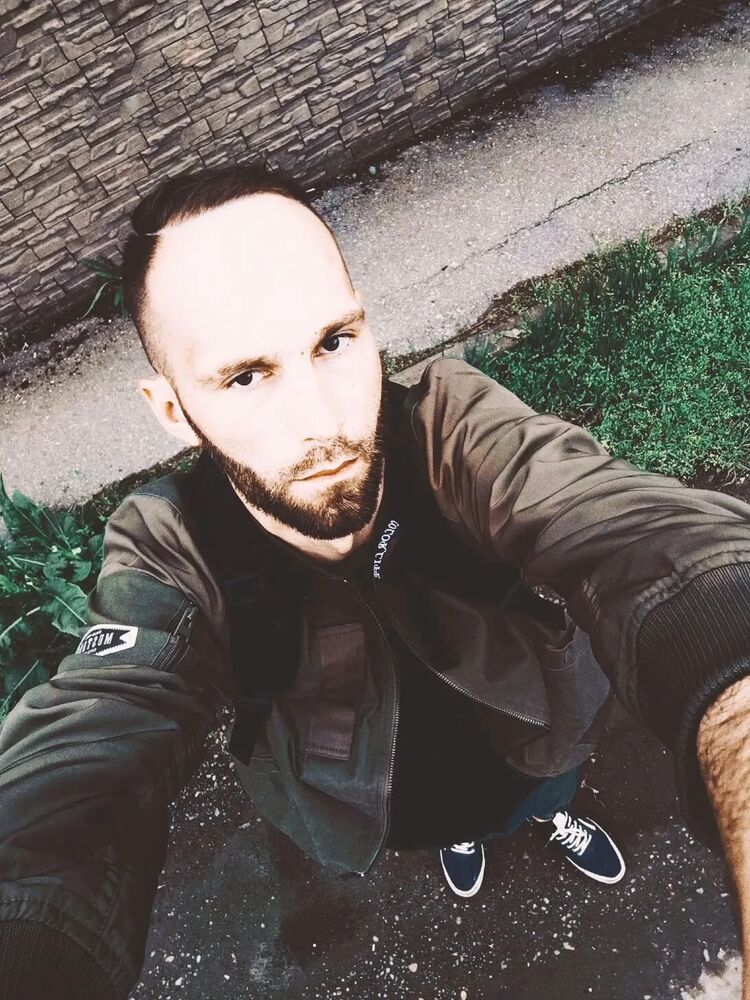  42625513  , 33 ,    
