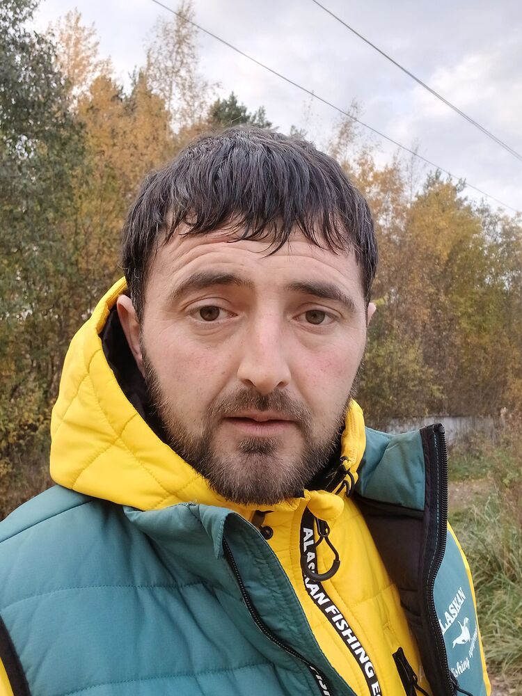  49885843  , 35 ,    