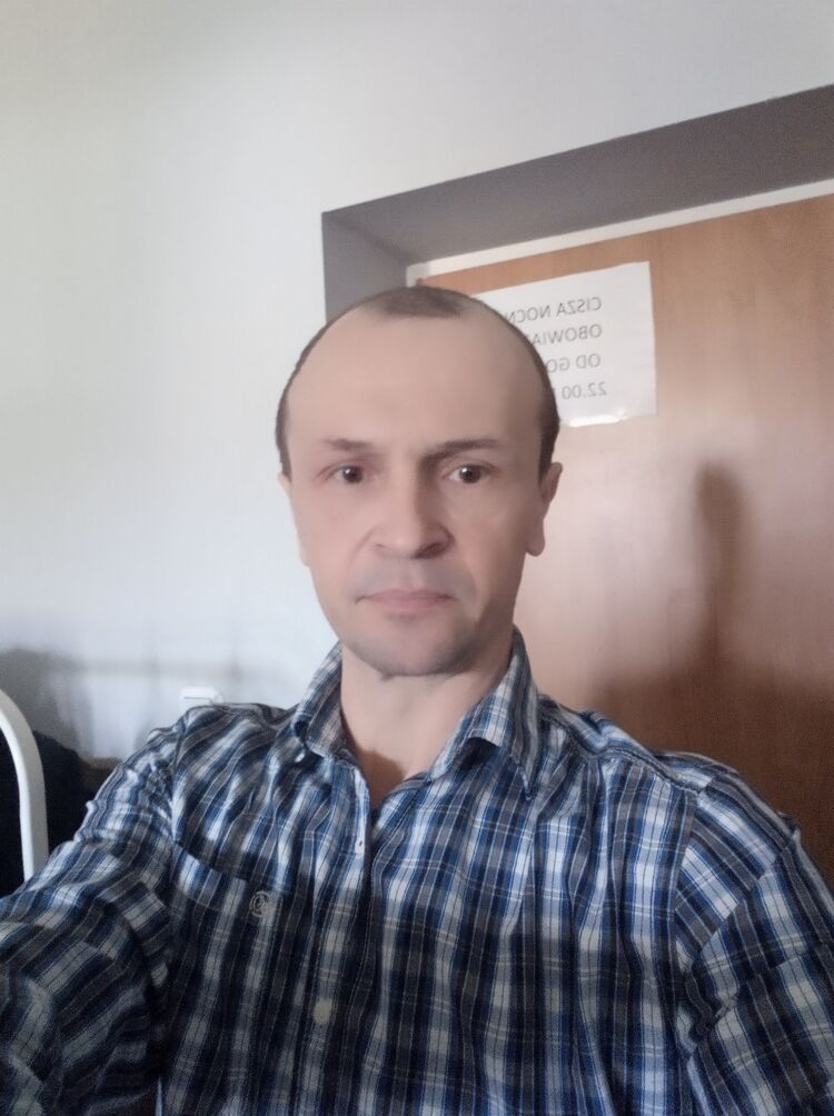  23202743  , 47 ,    