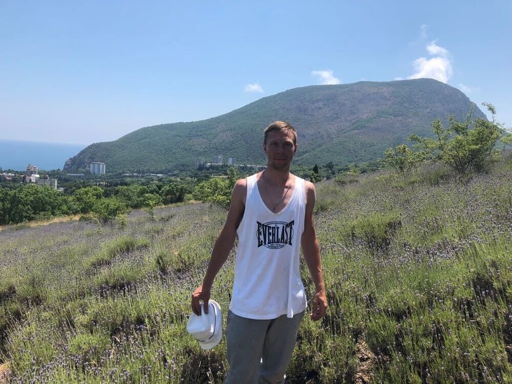  ,   Andrei, 35 ,   ,   , c 