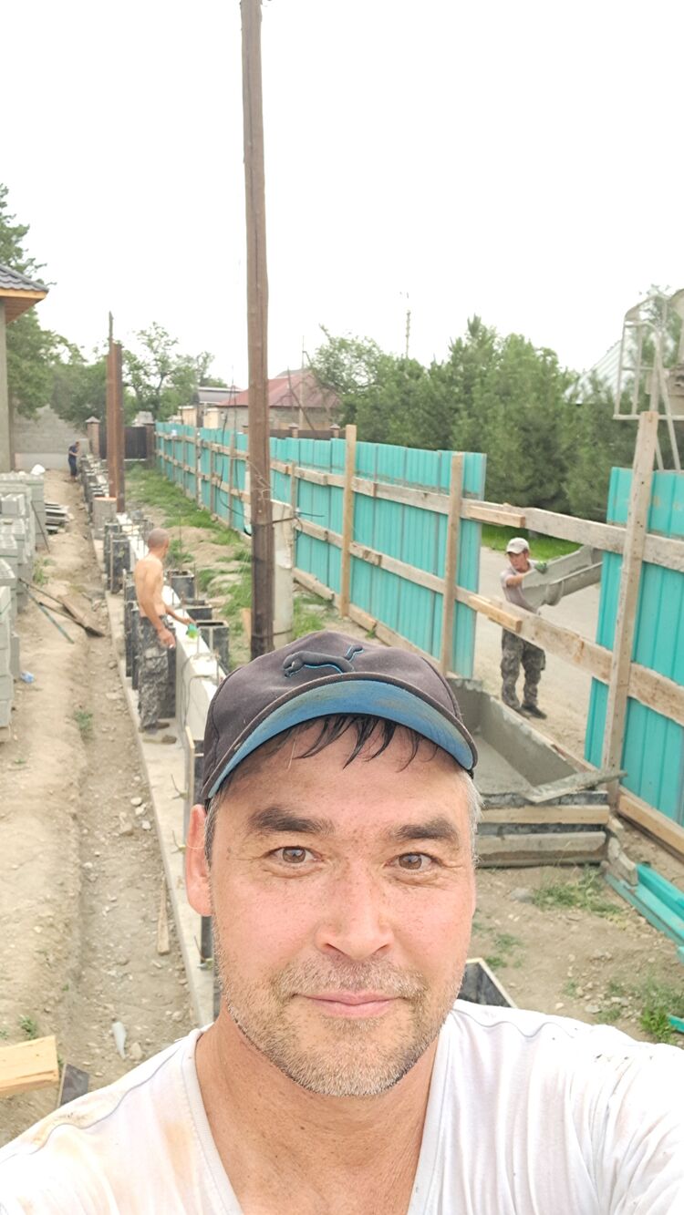  52930493  , 40 ,    