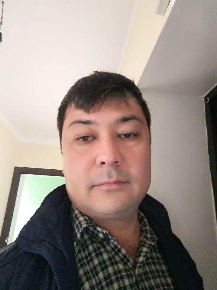  22864563  Farrux, 39 ,    