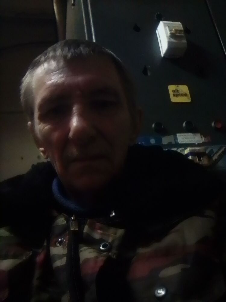  32770573  , 61 ,    