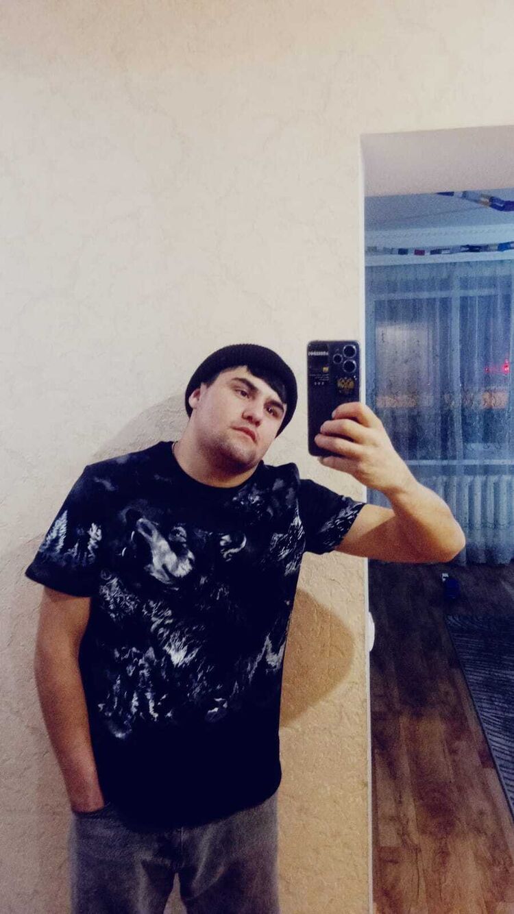  ,   Mirzo, 22 ,   ,   