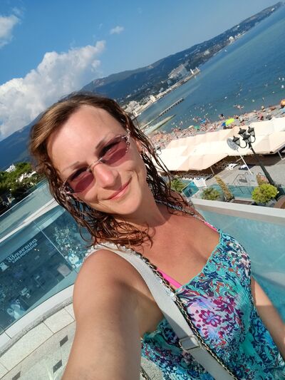  ,   Nimfa, 40 ,   c 