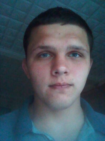  ,   Vlad, 33 ,   