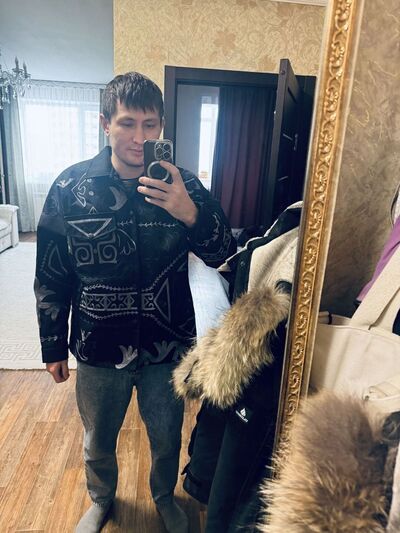  ,   Ruslan, 30 ,  