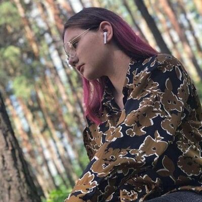  ,   Liliy, 23 ,   ,   , c 