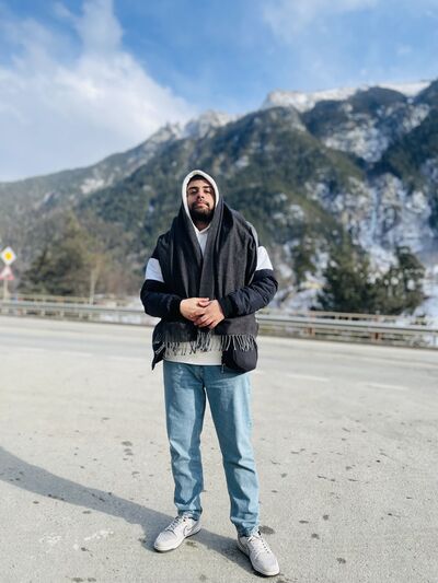  ,   Hussien, 26 ,   ,   , c , 