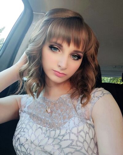   ,   Viktoria, 21 ,   c , 