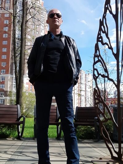  ,   Aleksej, 49 ,   , c , 